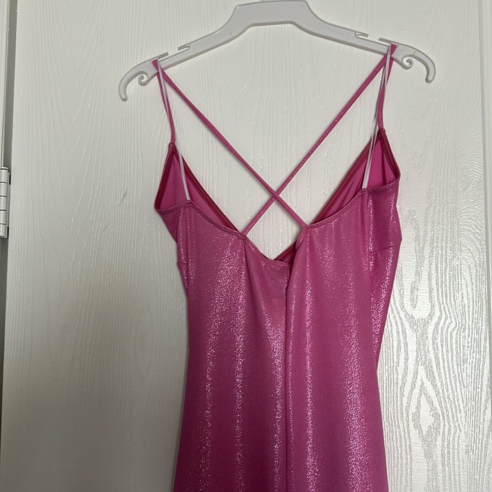 I am selling this dress only worn once! - Picture 3 of 4